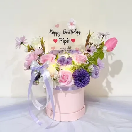 Bloom Box Akrilik Ucapan Ulang Tahun Oro oro Ombo Batu